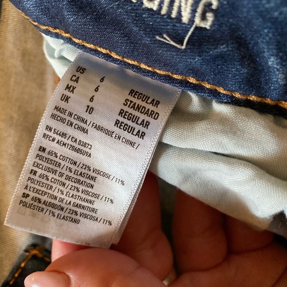 Medium Wash Ripped Jeans - Picture 6 of 7